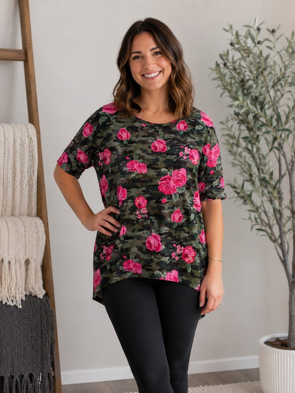 #1178 Unique Print LuLaRoe Pink Floral on Green Camo Short Sleeve Tunic